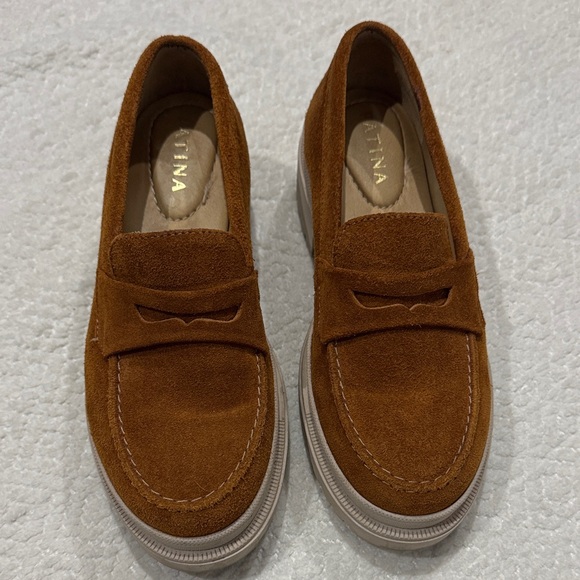 PORTLAND PATINA LEATHER Fawn Brown Chunky Suede Loafers Size 6.5 - Picture 1 of 9